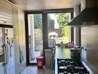 Colocation / Maison 5 pièces de 180 m², Ixelles, Rue du Relais