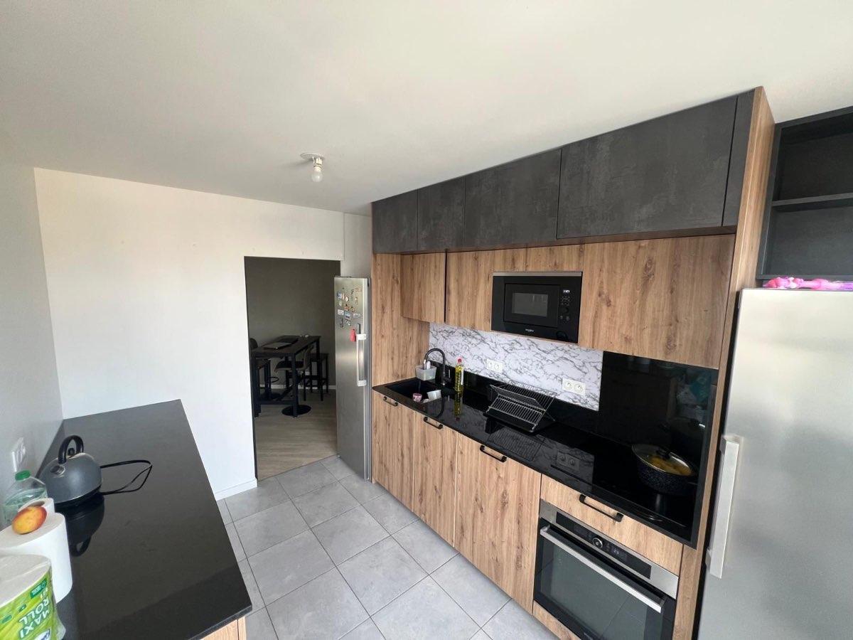 Appartement 6 pièces de 90 m² à Bezons | Colocation | 610€/mois photo 4
