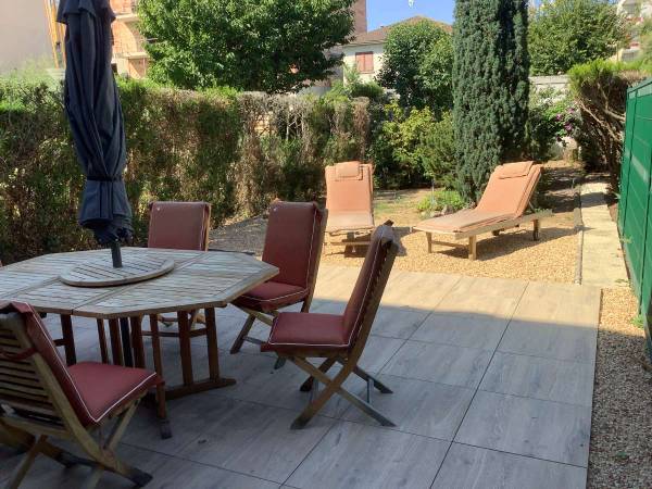 Colocation / Maison 9 pièces de 145 m², Clermont-Ferrand, Rue Victor Basch / Photo 2