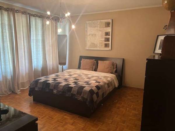 Colocation / Appartement 4 pièces de 120 m², Lausanne, Chemin du Salève / Photo 2