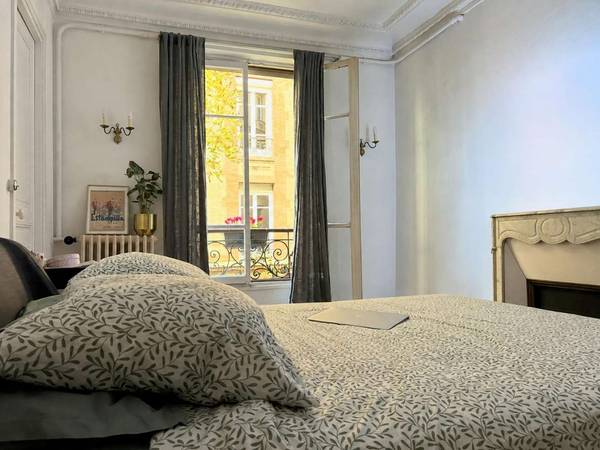 Chambre chez l'habitant / Appartement 3 pièces de 85 m², Paris, Rue Vineuse / Photo 2