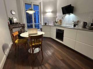 Chambre chez l'habitant / 3 rooms apartment · 85 m², Paris, Rue Vineuse