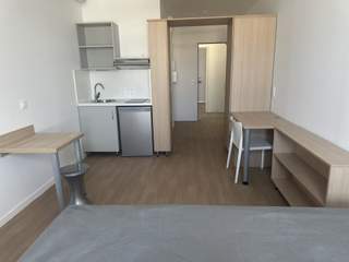 Alquiler / 3 rooms residence · 60 m², Nîmes, 16 Bd Sergent Triaire