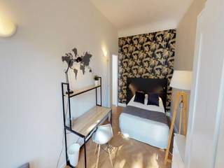 Colocation / 5 rooms apartment · 140 m², Lille, Place du Maréchal Leclerc