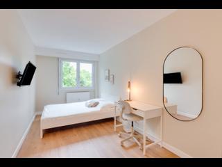 Flatsharing / 5-bedroom flat · 93 m², Évry-Courcouronnes