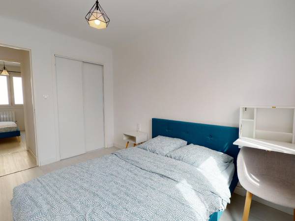 Colocation / Appartement 4 pièces de 67 m², Montpellier, Place Romain Rolland / Photo 2