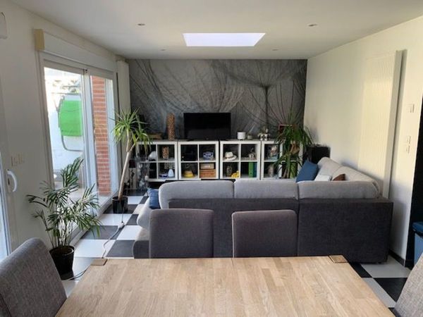 Colocation / Maison 6 pièces de 120 m², Villeneuve-d'Ascq, Rue De La Concorde / Photo 2