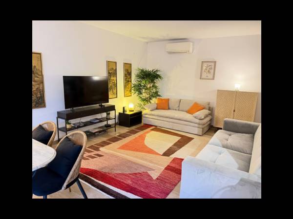 Location / Studio de 36 m², Cannes, 44 Avenue Prince de Galles / Photo 2
