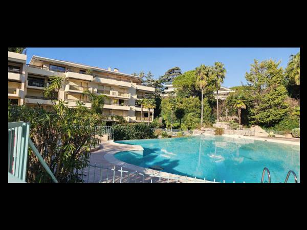 Location / Studio de 36 m², Cannes, 44 Avenue Prince de Galles / Photo 20