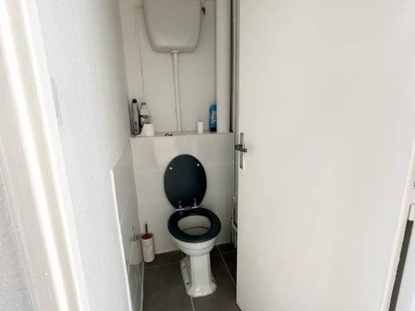 Colocation / Appartement 3 pièces de 70 m², Toulouse, Rue Roquemaurel / Photo 8