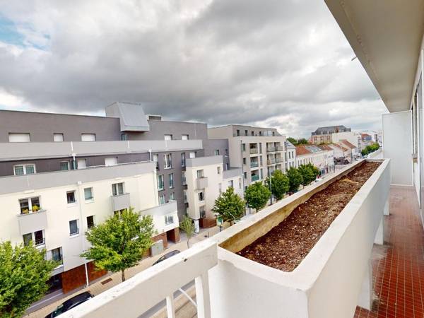 Colocation / Appartement 7 pièces de 104 m², Reims, Avenue de Laon / Photo 13