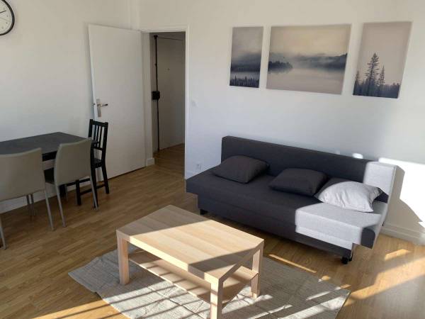 Colocation / Appartement 4 pièces de 59 m², Vitry-sur-Seine, Rue Julian Grimau / Photo 2