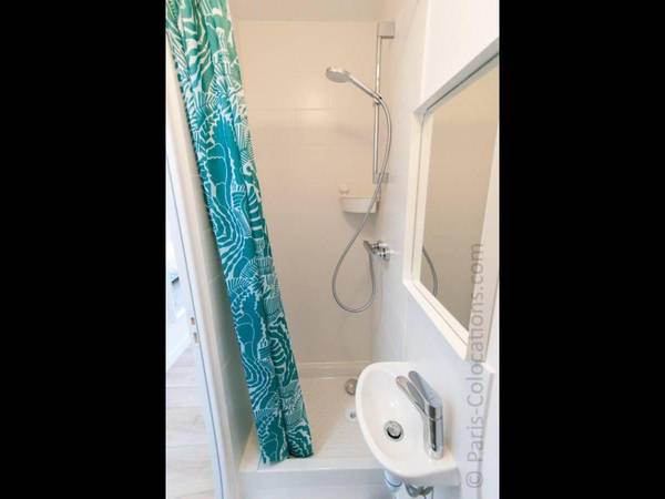 Colocation / Appartement 6 pièces de 90 m², Paris, Boulevard Masséna / Photo 12