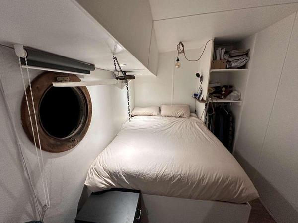 Sous-location / Bâteau 6 pièces de 160 m², Issy-les-Moulineaux, Quai de Stalingrad / Photo 10