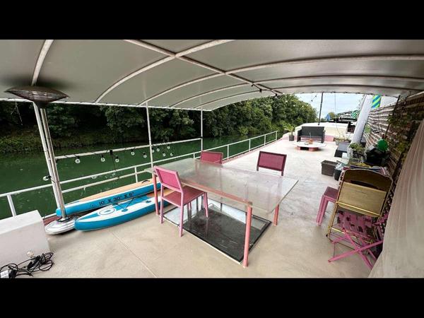 Sous-location / Bâteau 6 pièces de 160 m², Issy-les-Moulineaux, Quai de Stalingrad / Photo 2