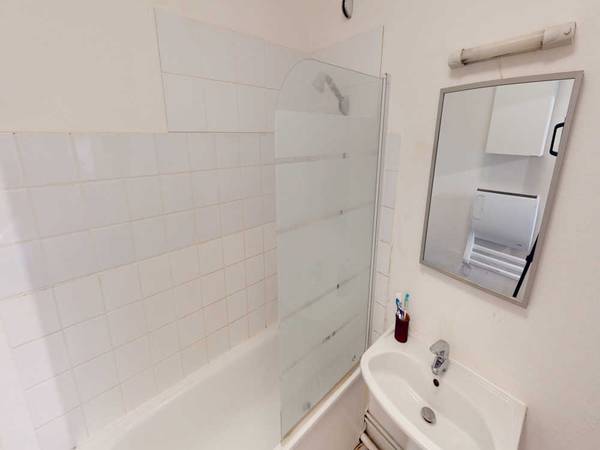 Colocation / Appartement 3 pièces de 60 m², Lille, Rue du Faubourg Notre Dame / Photo 10