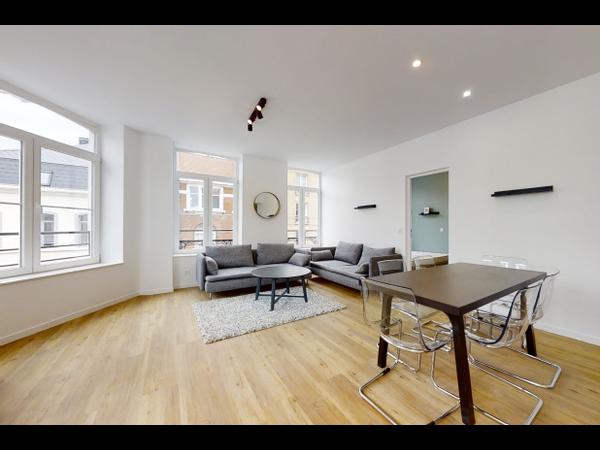Colocation / Maison 7 pièces de 126 m², Lille, Rue Caumartin / Photo 2