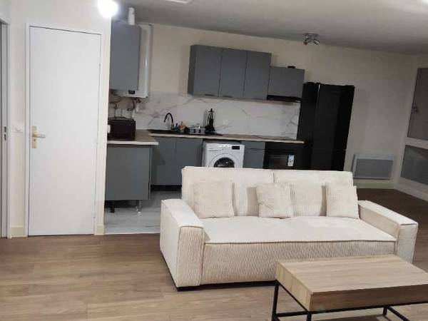 Colocation / Appartement 4 pièces de 71 m², Épinay-sur-Seine, Rue de Paris / Photo 2