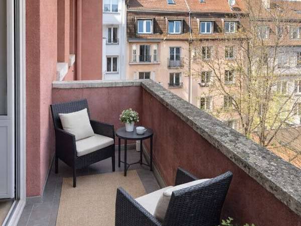 Colocation / Appartement 7 pièces de 110 m², Strasbourg, Rue de Berne / Photo 2