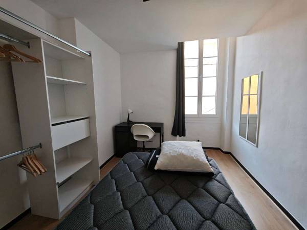 Colocation / Appartement 4 pièces de 63 m², Carpentras, Boulevard Alfred Rogier / Photo 2