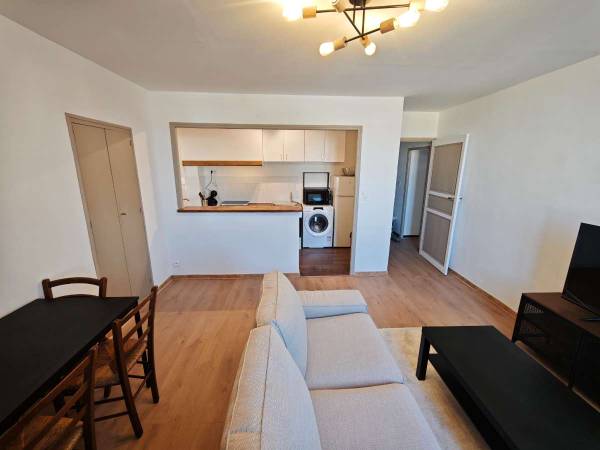 Colocation / Appartement 4 pièces de 63 m², Carpentras, Boulevard Alfred Rogier / Photo 8