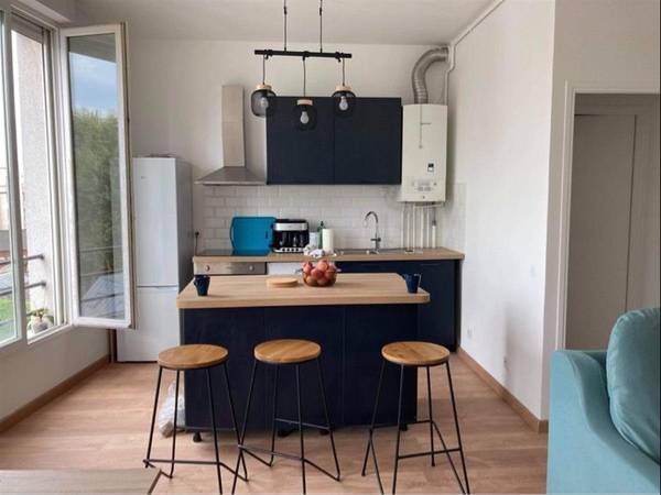 Colocation / Appartement 4 pièces de 73 m², Saint-Denis, Rue Paul Eluard / Photo 10