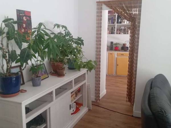 Sous-location / Appartement 3 pièces de 100 m², Marseille, Rue du 141ème Ria / Photo 2