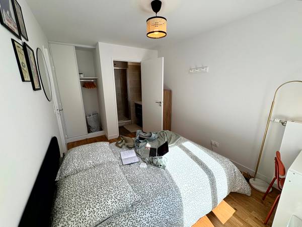 Colocation / Appartement 6 pièces de 105 m², Clichy, Bis Rue du Landy / Photo 2