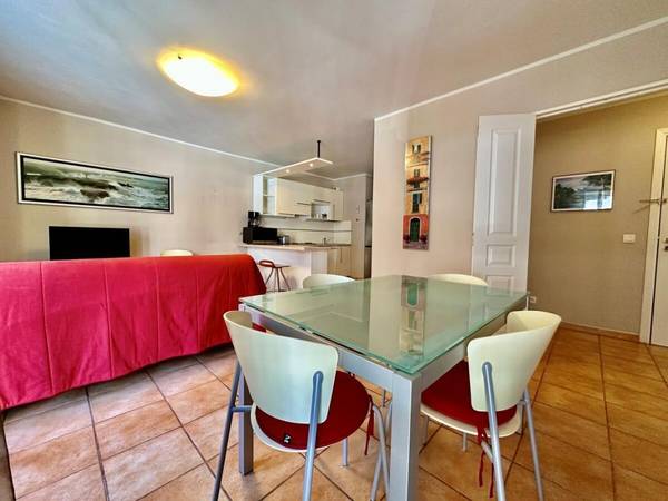 Colocation / Appartement 2 pièces de 4665 m², Nice, Rue François Guisol / Photo 2
