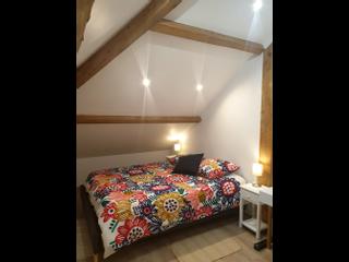 Chambre chez l'habitant / Maison 10 pièces de 245 m², Vénissieux, Rue Jean Duclos