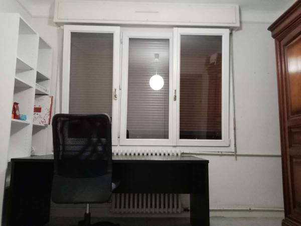 Colocation / Appartement 4 pièces de 100 m², Nancy, Rue Jeanne d'Arc / Photo 2