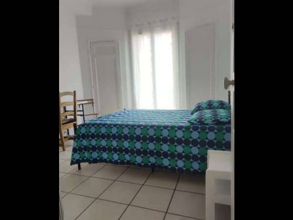 Colocation / Appartement 4 pièces de 80 m², Toulon, Avenue Auguste Berthon / Photo 2