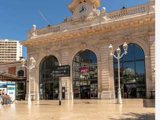 Colocation / Appartement 4 pièces de 80 m², Toulon, Avenue Auguste Berthon