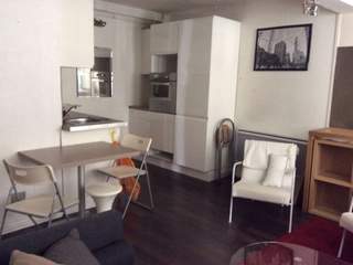 Sublet / 3-bedroom house · 50 m², Bordeaux, Rue Veyrines