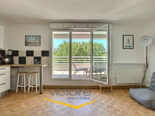Chambre pour étudiant / Appartement 5 pièces de 111 m², Lyon, Avenue Leclerc / Photo 2