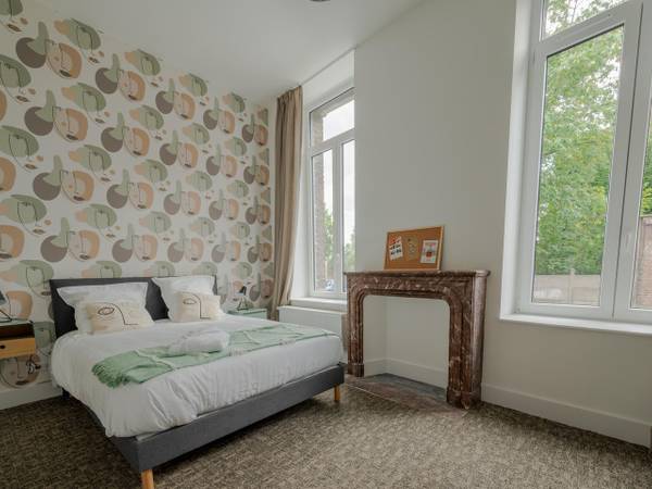 Colocation / Appartement 28 pièces de 670 m², Roubaix / Photo 2