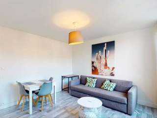 Colocation / 5 rooms apartment · 83 m², Saint-Martin-d'Hères, Rue Pierre Courtade