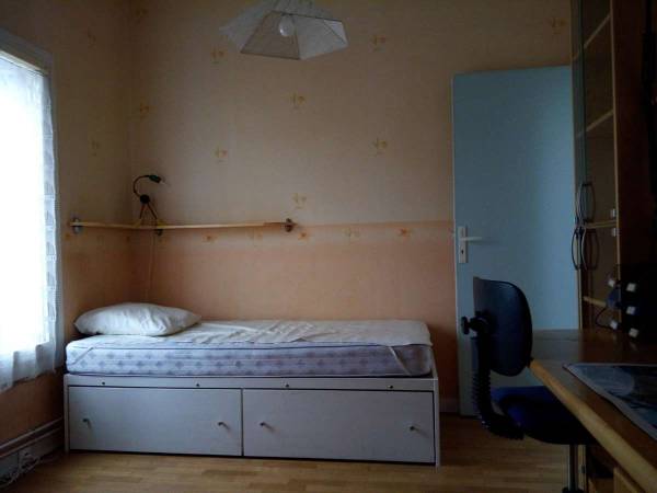 Chambre chez l'habitant / Maison 5 pièces de 90 m², Bois-le-Roi / Photo 2