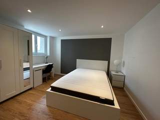 Colocation / Maison 5 pièces de 115 m², Mantes-la-Ville, Avenue Jean Jaurès