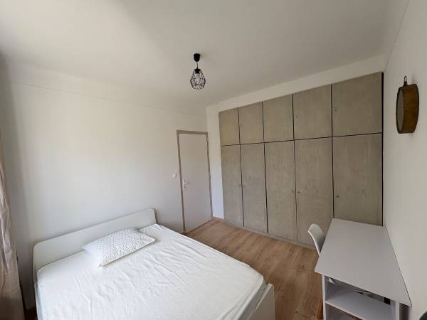 Colocation / Maison 8 pièces de 150 m², Brest, Rue Geoffroy Saint-Hilaire / Photo 7