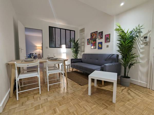 Colocation / Appartement 4 pièces de 93 m², Paris, Rue Blomet / Photo 2