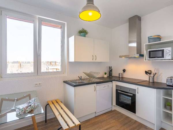 Colocation / Appartement 6 pièces de 101 m², Amiens, Place de l'Hôtel de Ville / Photo 6