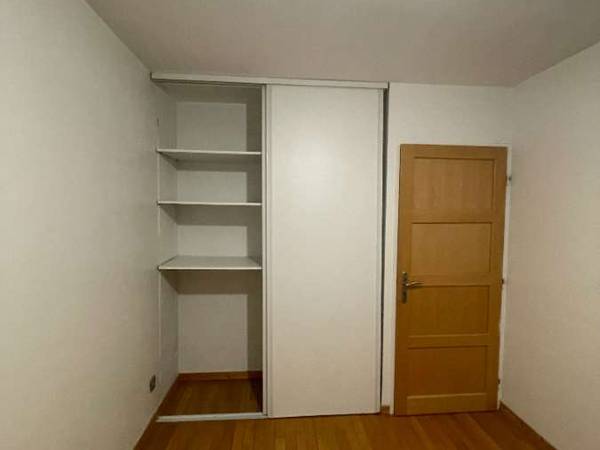 Colocation / Appartement 4 pièces de 84 m², Villeurbanne, Rue Francis de Pressensé / Photo 2