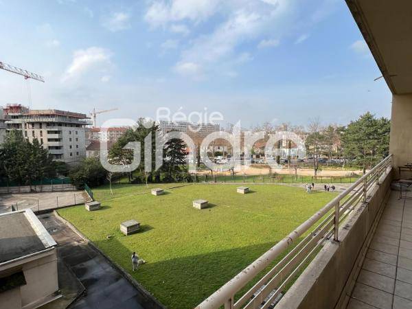 Location / Appartement 1 pièce de 10 m², Lyon, Rue du Professeur Joseph / Photo 8