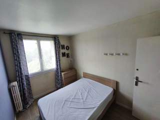 Colocation / Appartement 5 pièces de 76 m², Laval, Avenue Chanzy