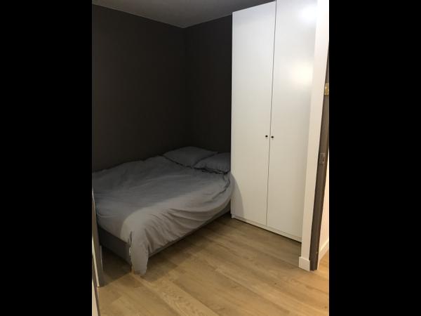 Colocation / Maison 7 pièces de 143 m², Bagnolet, Avenue de la République / Photo 2