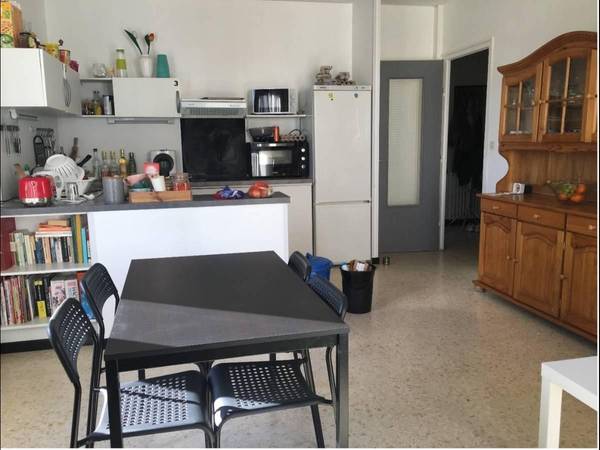 Colocation / Appartement 4 pièces de 70 m², Montpellier, Rue de la Tour Buffel / Photo 2