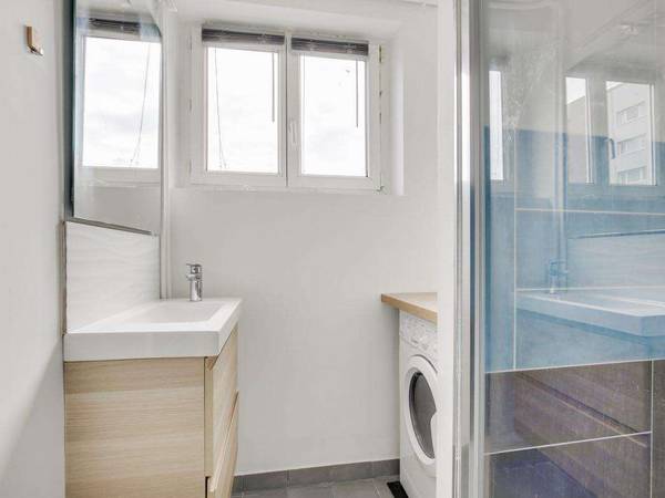 Colocation / Appartement 5 pièces de 80 m², Asnières-sur-Seine, Rue Neuve des Mourinoux / Photo 2