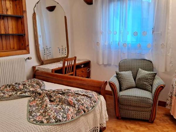 Chambre chez l'habitant / Maison 6 pièces de 100 m², Rosny-sous-Bois, Rue Raymond Poincaré / Photo 2