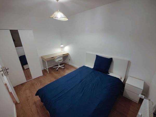 Colocation / Appartement 4 pièces de 80 m², Vaulx-en-Velin, Rue de la République / Photo 10